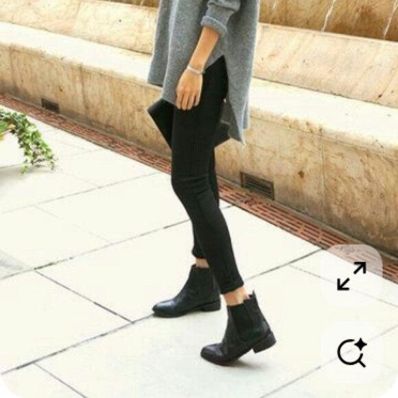 Igor Debranovic Chelsea Waterproof Ankle Boot Black with Burgundy- Size 40(9/10) - Picture 9 of 9